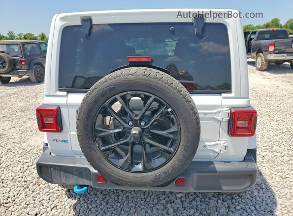 1C4RJXP67RW270215 2024 JEEP WRANGLER White Rear view