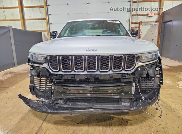 1C4RJYB60RC181570 2024 JEEP GRAND Silver წინა ხედი