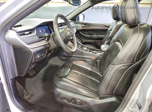 1C4RJYB60RC181570 2024 JEEP GRAND Silver წინა სალონის ხედი