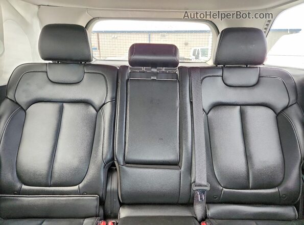 1C4RJYB60RC720365 2024 JEEP GRAND Black Widok tylnych siedzeń