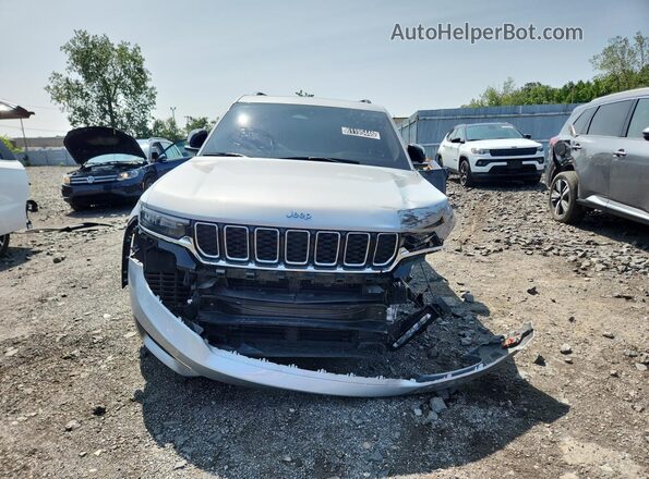 1C4RJYB61PC626072 2023 JEEP GRAND Silver Панорамний вид салону 360°