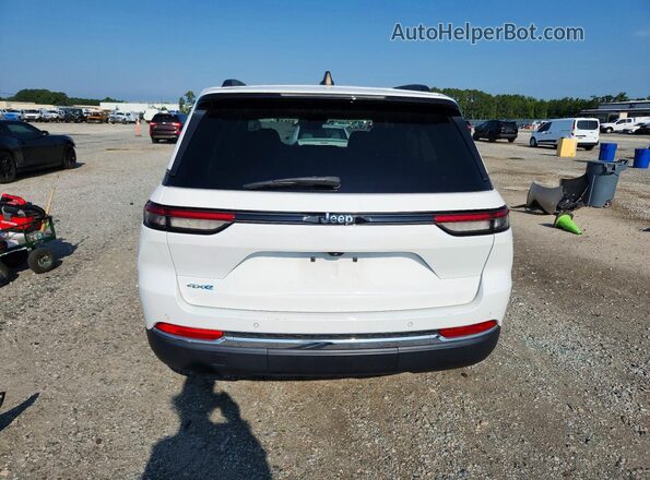 1C4RJYB62RC720982 2024 JEEP GRAND White Vista trasera