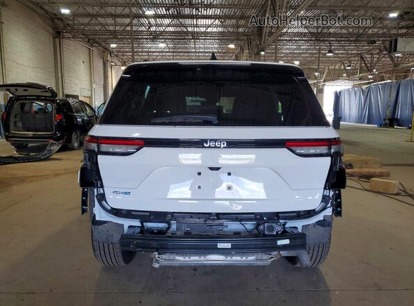 1C4RJYB62S8690326 2025 JEEP GRAND White Rear view