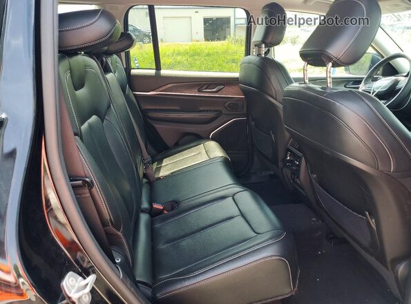 1C4RJYB66PC582232 2023 JEEP GRAND Black Vista de los asientos traseros