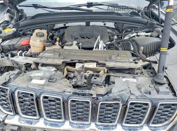 1C4RJYB66PC623684 2023 JEEP GRAND Charcoal Widok komory silnika