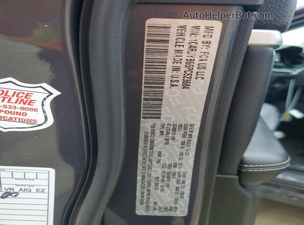 1C4RJYB66PC623684 2023 JEEP GRAND Charcoal Widok wnętrza 360 stopni