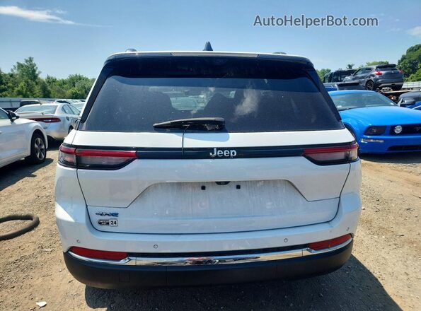 1C4RJYB66PC664817 2023 JEEP GRAND White Vista trasera
