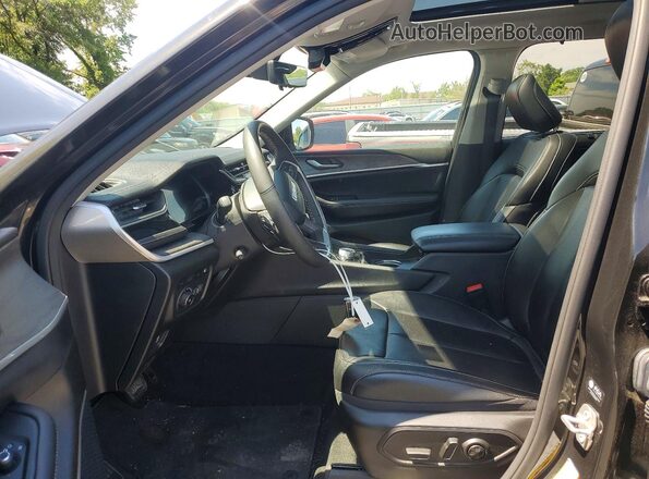 1C4RJYB67PC665667 2023 JEEP GRAND Charcoal Widok wnętrza z przodu