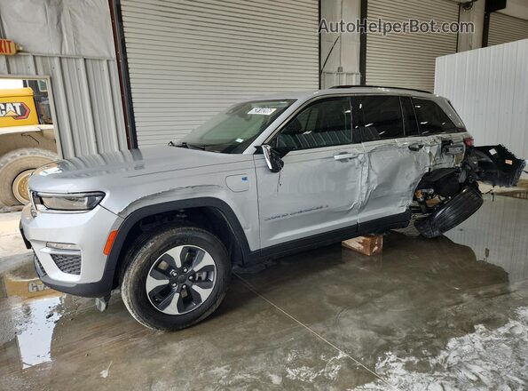 1C4RJYB67RC714028 2024 JEEP GRAND Серебряный Панорамный вид салона 360°