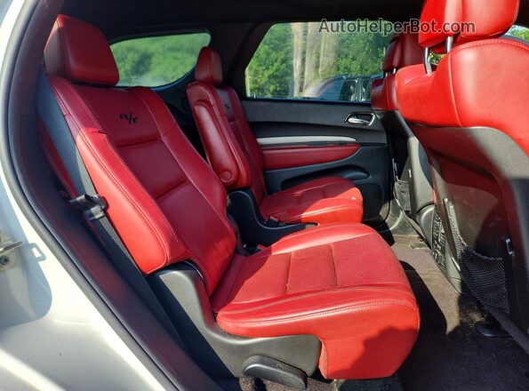1C4SDJCT2JC269691 2018 DODGE DURANGO White Вид задньої частини салону