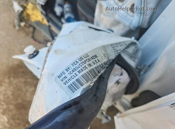 1C4SDJCT5PC614298 2023 DODGE DURANGO White ძრავის განყოფილების ხედი