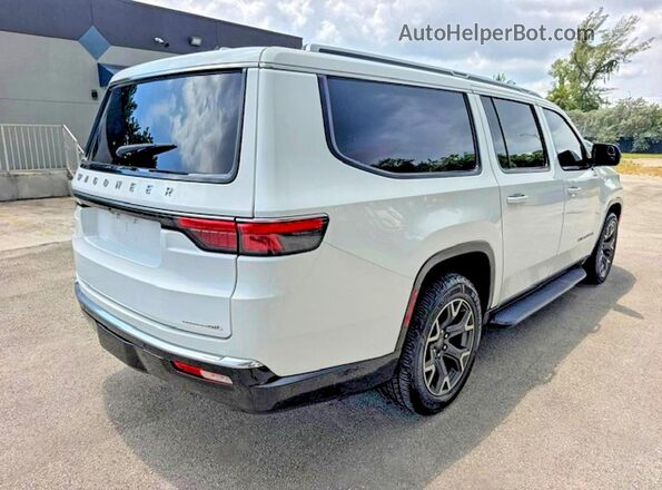 1C4SJRDPXPS530721 2023 JEEP WAGONEER White Front view