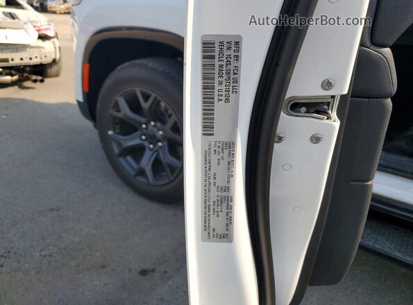 1C4SJSBP5TS181245 2026 JEEP GRAND Белый Вид наклейки с VIN-кодом