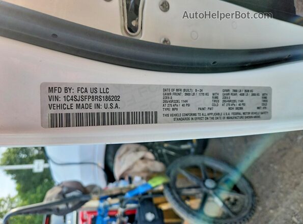 1C4SJSFP8RS186202 2024 JEEP GRAND White Вид наклейки з VIN-кодом
