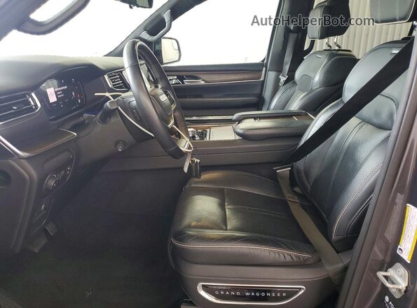 1C4SJSFPXPS578157 2023 JEEP GRAND Charcoal Widok wnętrza z przodu