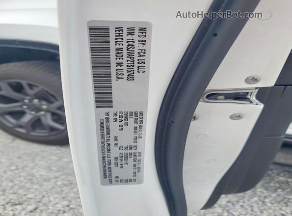 1C4SJVAP2TS167483 2026 JEEP GRAND Белый Вид наклейки с VIN-кодом