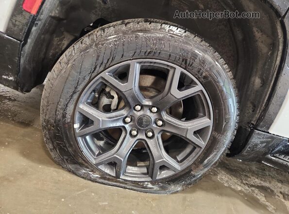 1C4SJVBP2TS157972 2026 JEEP GRAND White 