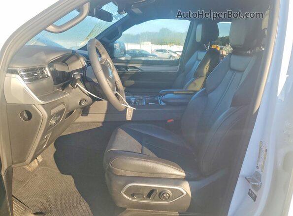 1C4SJVBP3SS524215 2025 JEEP WAGONEER White Front interior view