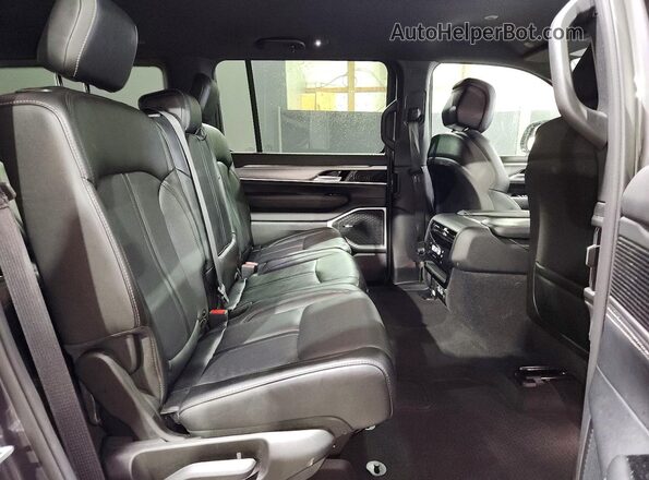 1C4SJVBP7SS526534 2025 JEEP WAGONEER Gray უკანა სალონის ხედი