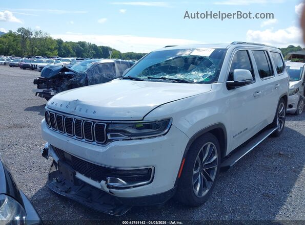 1C4SJVDT7NS105833 2022 JEEP WAGONEER Белый Вид спереди
