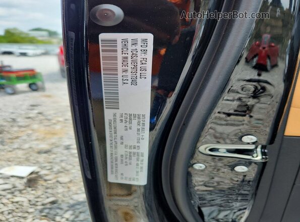 1C4SJVEP9TS172402 2026 JEEP GRAND Black Widok wnętrza 360 stopni