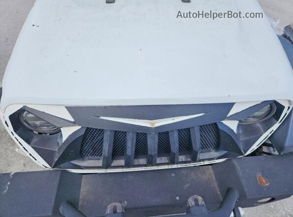 1C6HJTAG7LL186482 2020 JEEP GLADIATOR White Вид задньої частини салону