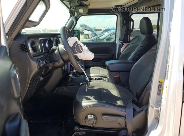 1C6HJTAGXPL518663 2023 JEEP GLADIATOR Silver Widok wnętrza z przodu