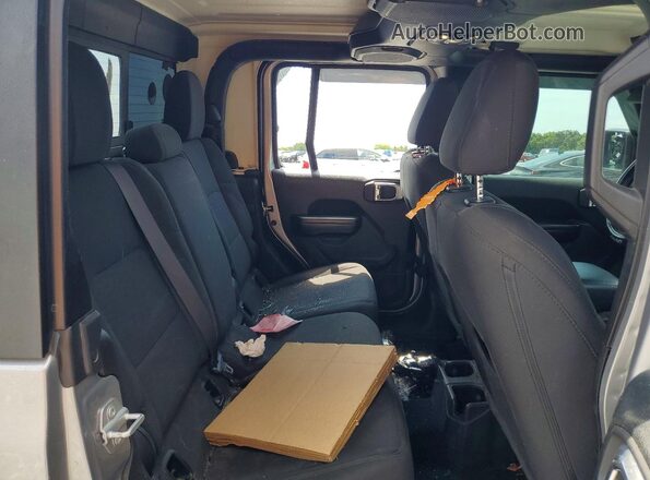 1C6JJTAG4LL128704 2020 JEEP GLADIATOR Silver უკანა სავარძლების ხედი
