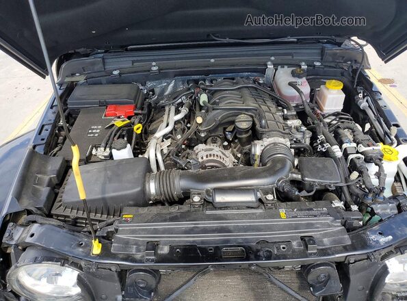 1C6PJTAG6SL535643 2025 JEEP GLADIATOR Black Widok wnętrza z tyłu
