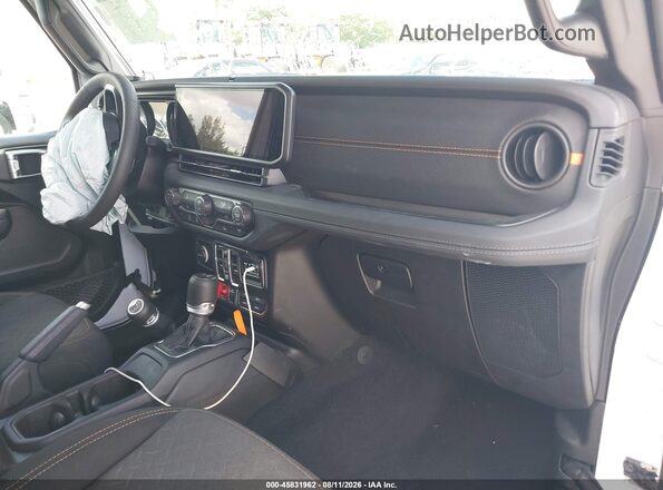 1C6RJTEG5TL159909 2026 JEEP GLADIATOR White წინა სალონის ხედი