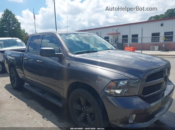 1C6RR6FG1HS723142 2017 RAM 1500 Gray Սալոնի հետևի տեսք