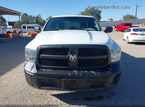 1C6RR6FG1JS303600 2018 RAM 1500 White Панорамний вид салону 360°