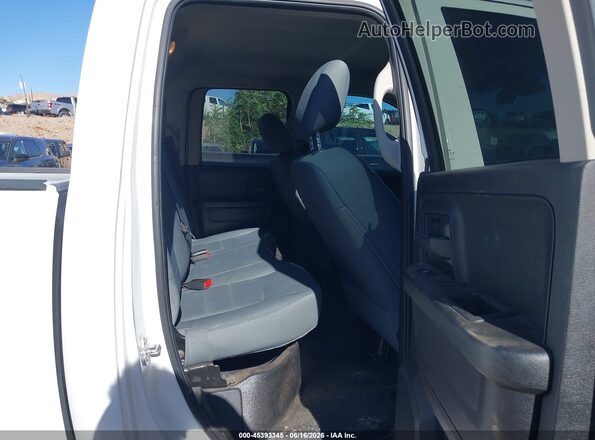 1C6RR6FG1JS303600 2018 RAM 1500 White Вид наклейки з VIN-кодом