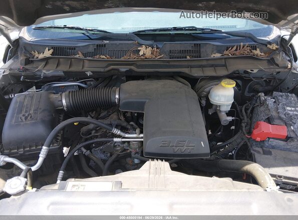 1C6RR6FG2HS835786 2017 RAM 1500 Серебряный Вид сзади