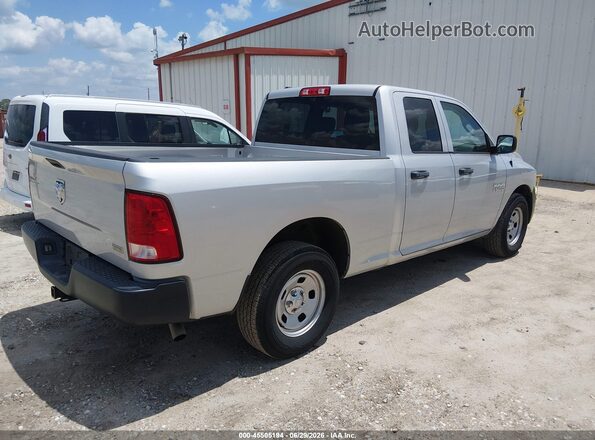 1C6RR6FG2HS835786 2017 RAM 1500 Серебряный Задняя правая четверть