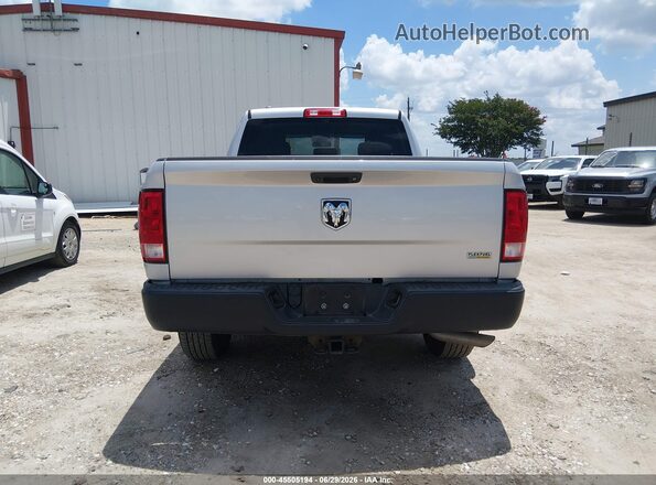 1C6RR6FG2HS835786 2017 RAM 1500 Серебряный 