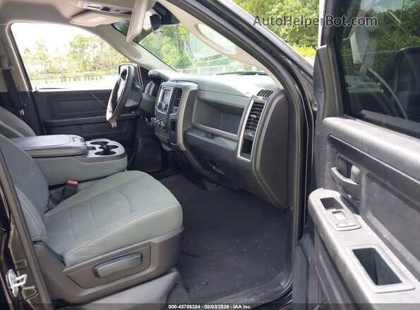 1C6RR6FG3GS263836 2016 RAM 1500 Black Widok wnętrza z przodu