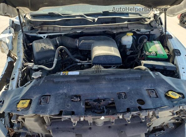 1C6RR6FG4LS116855 2020 RAM 1500 White Вид задньої частини салону