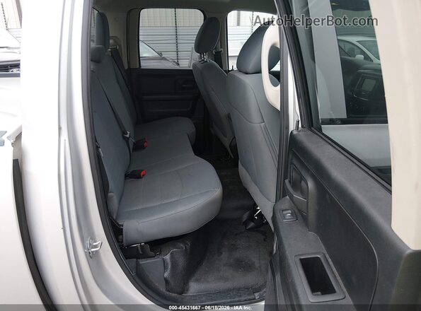 1C6RR6FG6HS833264 2017 RAM 1500 Silver VIN կոդի պիտակի տեսք