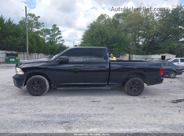 1C6RR6FG8KS733237 2019 RAM 1500 CLASSIC Black 360 interior view