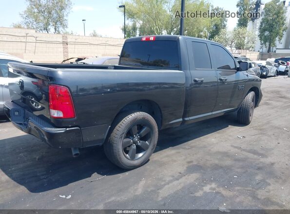 1C6RR6FGXJS266739 2018 RAM 1500 Черный Задняя правая четверть