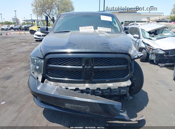 1C6RR6FGXJS266739 2018 RAM 1500 Черный Вид задней части салона