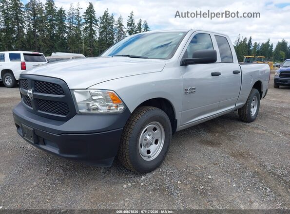 1C6RR6FGXJS322260 2018 RAM 1500 Silver Vista tres cuartos delantera izquierda