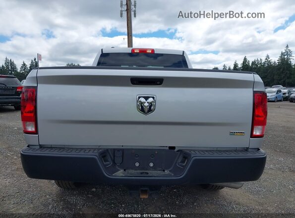 1C6RR6FGXJS322260 2018 RAM 1500 Silver 