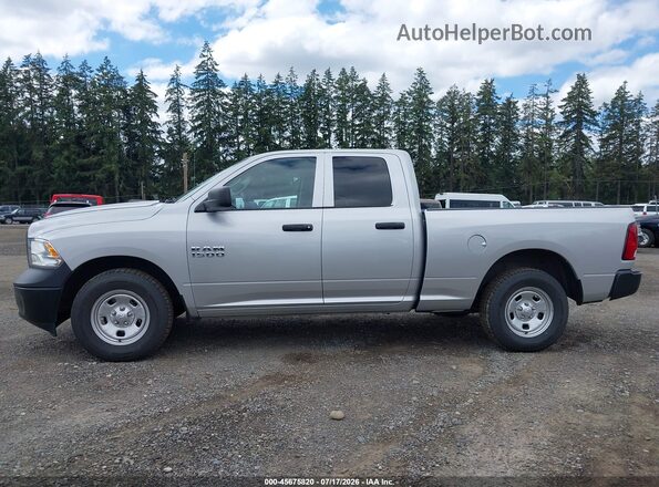 1C6RR6FGXJS322260 2018 RAM 1500 Silver Vista interior de 360 grados