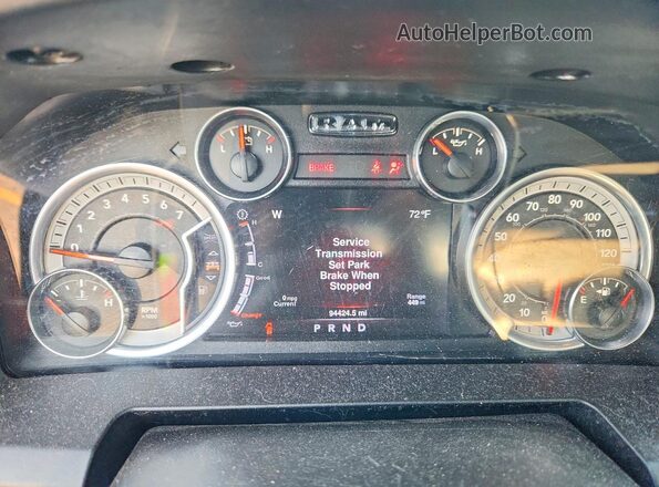1C6RR6FT0GS119271 2016 RAM 1500 Black Instrument cluster view