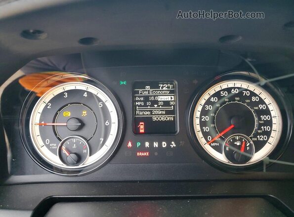1C6RR6FT0KS723752 2019 RAM 1500 Черный Вид щитка приборов