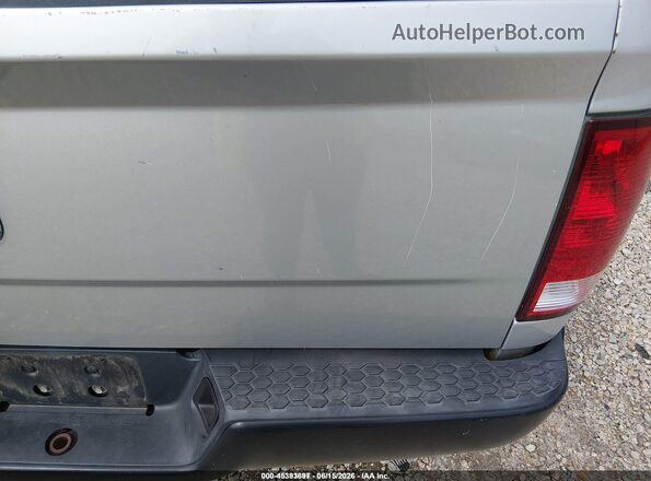 1C6RR6FT1GS306079 2016 RAM 1500 Silver 
