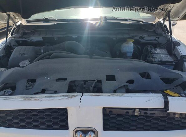 1C6RR6FT4HS591944 2017 RAM 1500 White Вид задньої частини салону