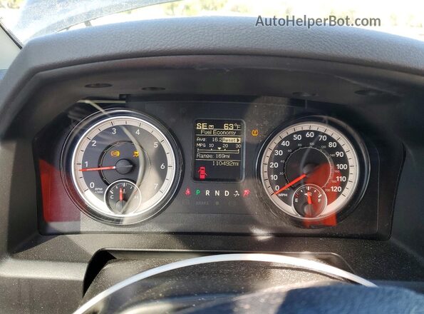 1C6RR6GG9KS670082 2019 RAM 1500 Black Панорамний вид салону 360°